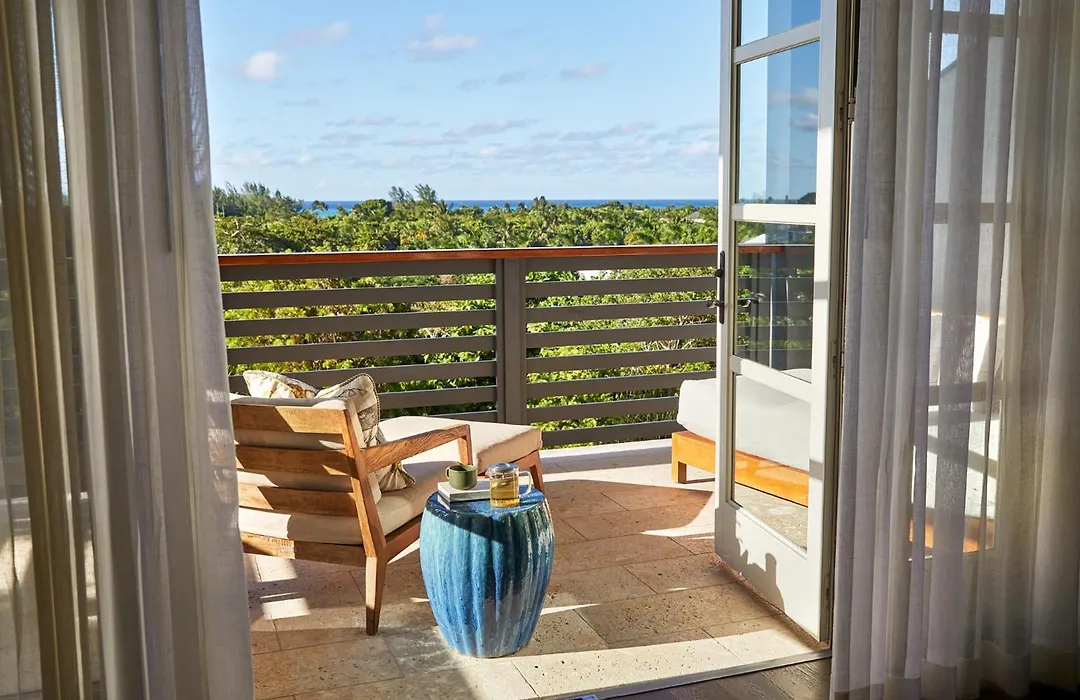 The Island House-1