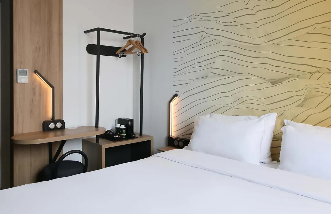 B&B HOTEL Marseille Prado Vélodrome-1
