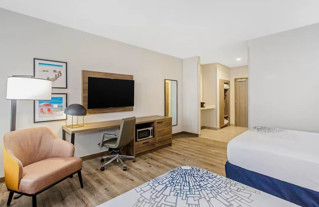 La Quinta Inn & Suites By Wyndham Miramar Beach-Destin-1