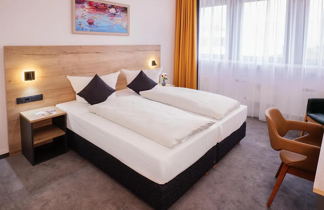 Best Western Comfort Business Hotel Düsseldorf-Neuss-1