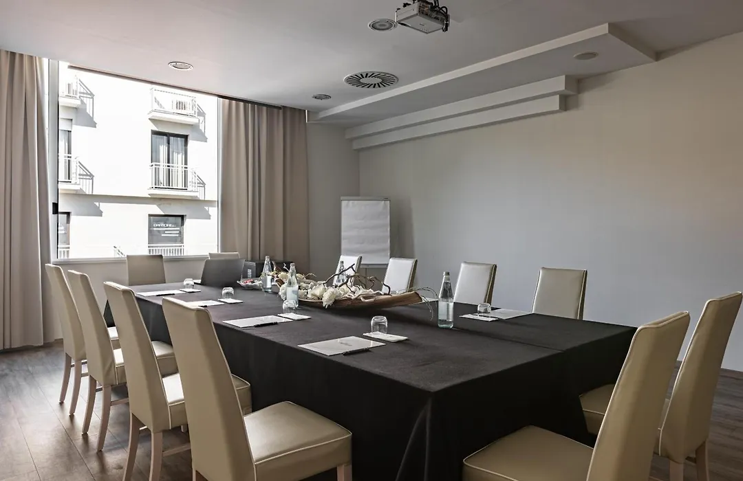 Hotel Cristallo-1