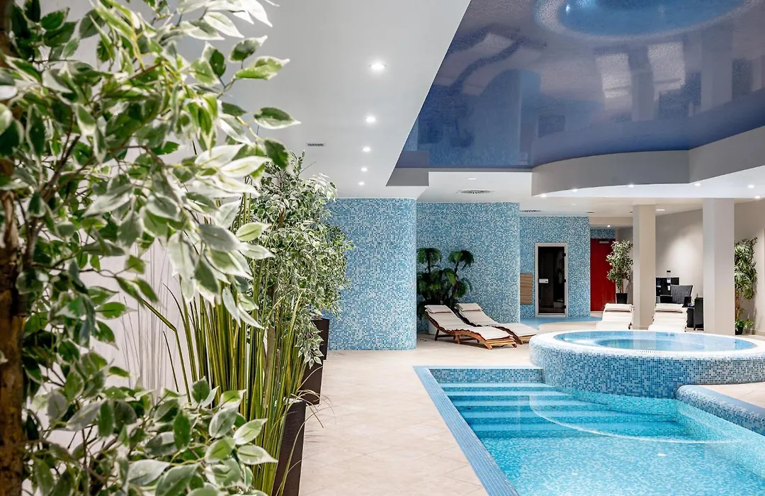 Vilnius Park Plaza Hotel & Spa, Restaurant, Conference & Banquet Center-1