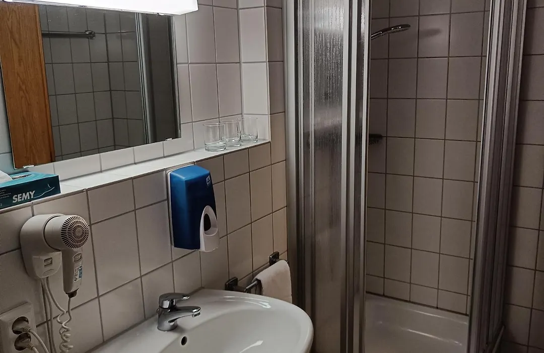 Hotel Gasthaus Schuetzen-1