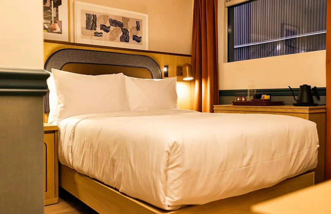 The Strathcona Hotel-1