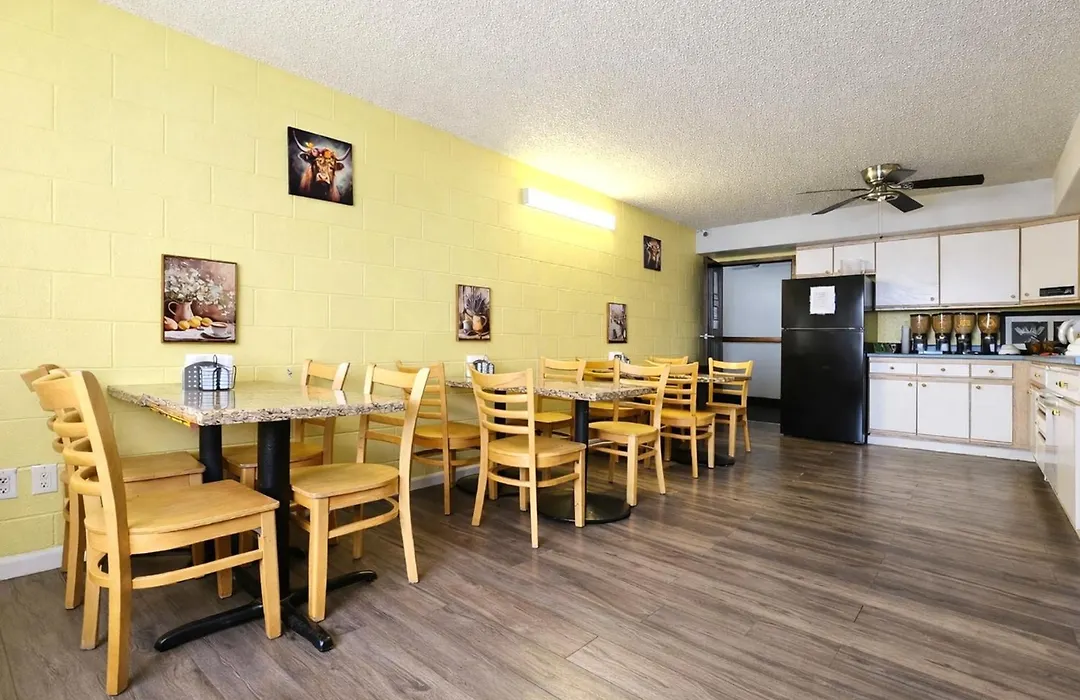 1St Choice Inn Rawlins-1