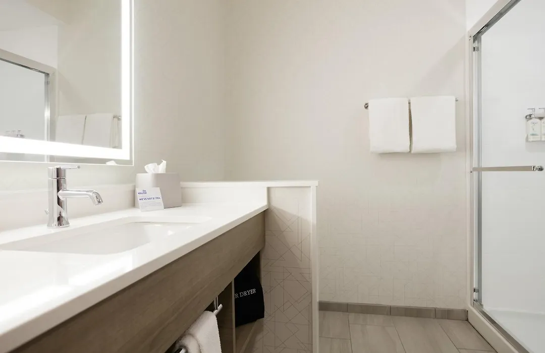 Holiday Inn Express Hotel & Suites Manteca By Ihg-1