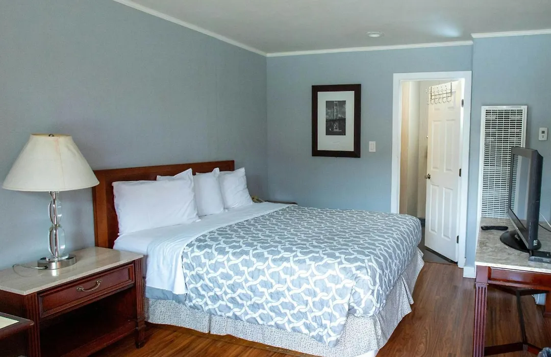 Pacific Heights Inn-1