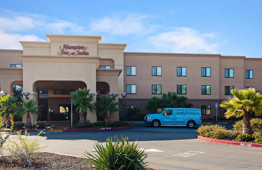 Hampton Inn & Suites Oakland Airport-Alameda-1