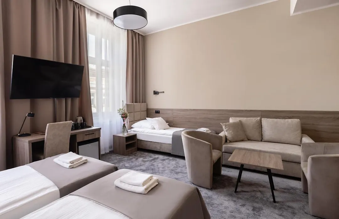 Hotel Maksymilian-1