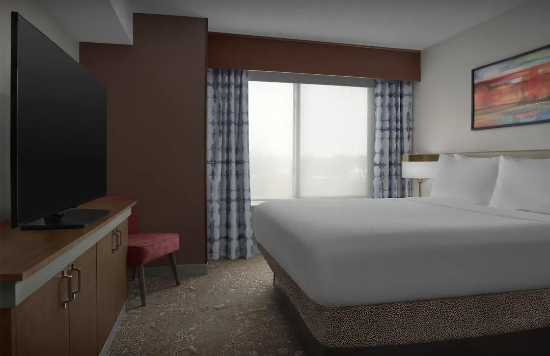 Hilton Garden Inn Westbury-1
