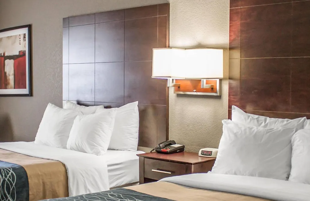 Comfort Inn Sandusky-1