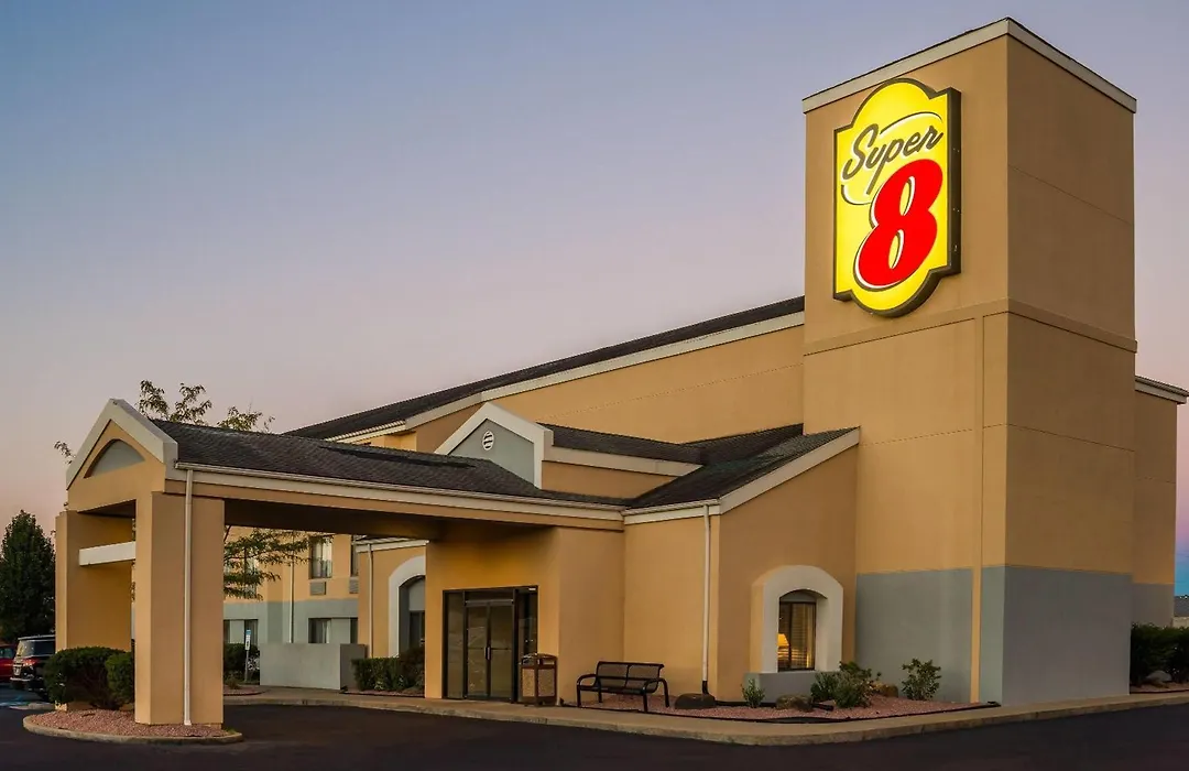 Super 8 By Wyndham Jasper-1