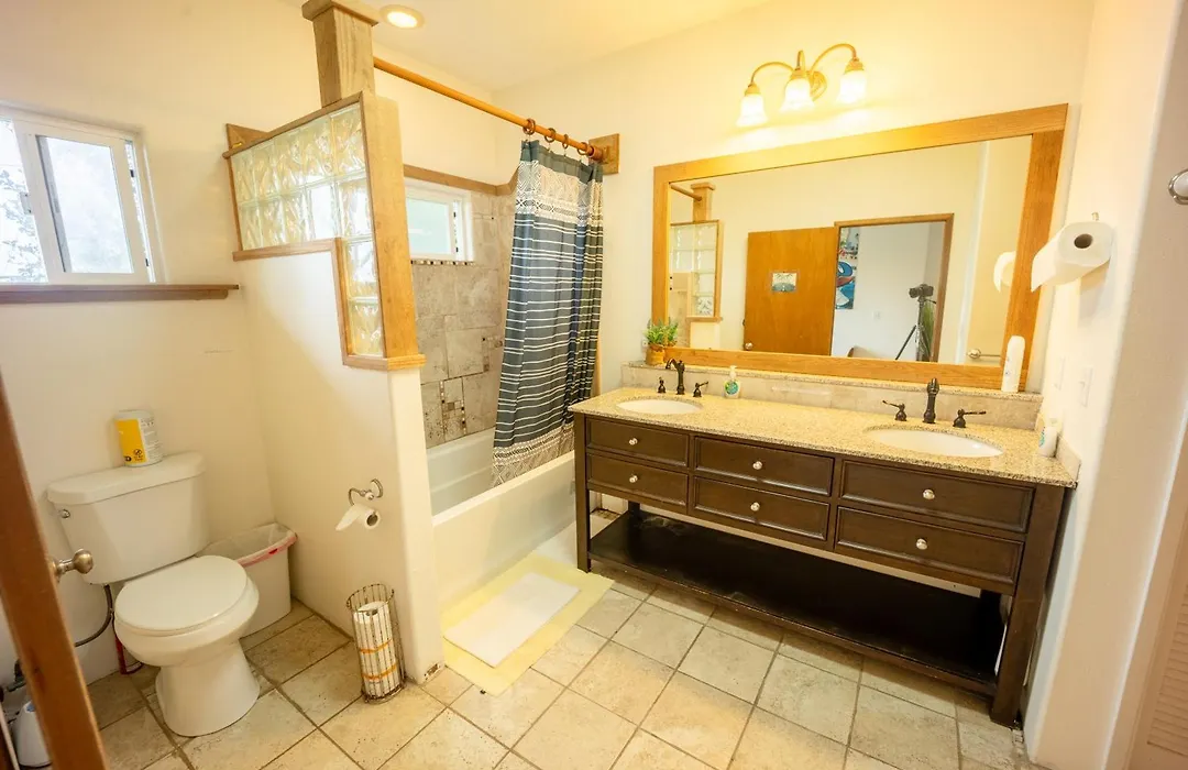 Hilo Vacation Rental-1