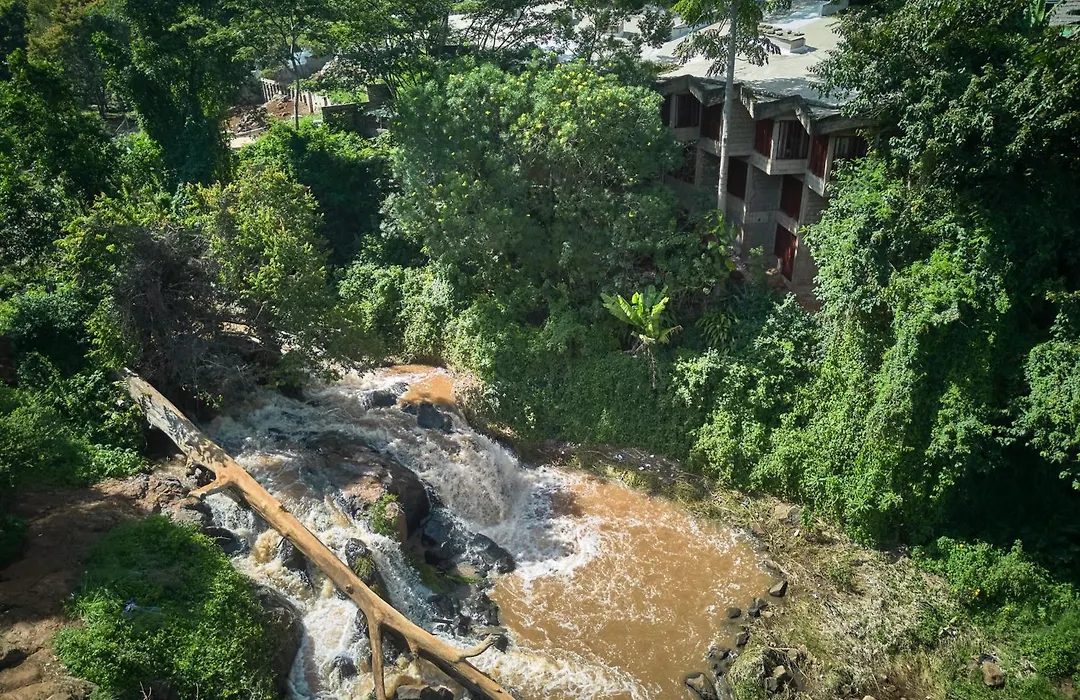 Villa Rock Stop Falls Gigiri-1