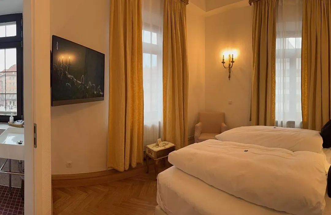 Hotel Deutscher Kaiser-1