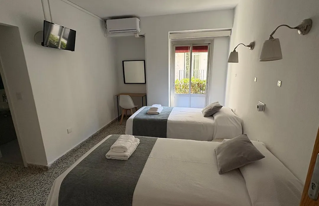 Hostal Paco Marbella-1