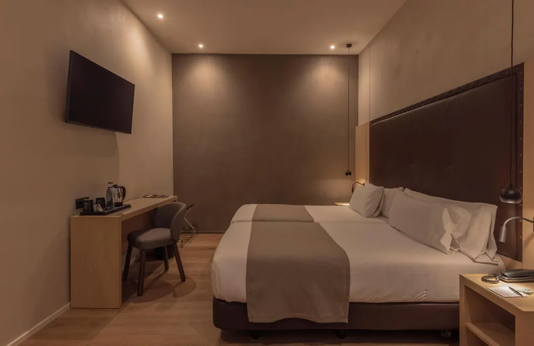 Gran Hotel Barcino 4 Sup-1