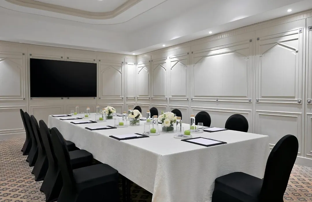 Crowne Plaza Muscat By Ihg-1