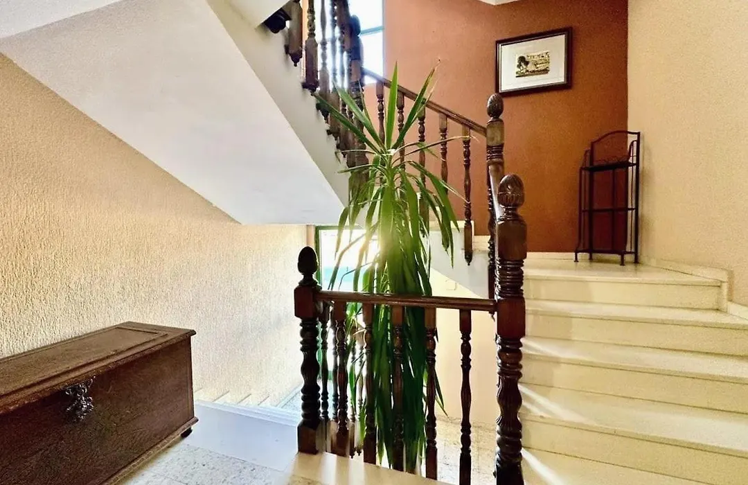 Hotel La Barca-1