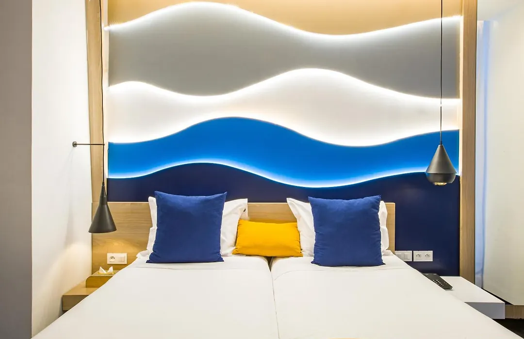 Hotel Carlton-1