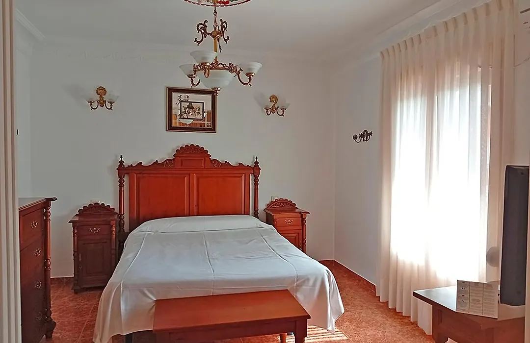 Hotel La Rueda-1