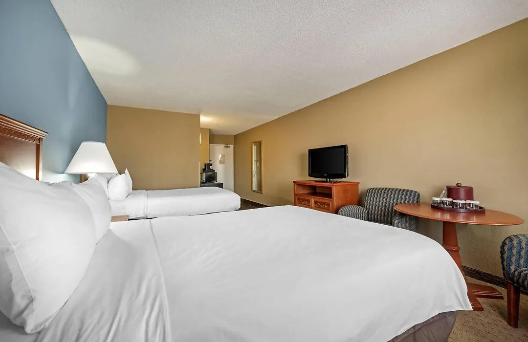 Clarion Hotel Conference Center Lexington North-1