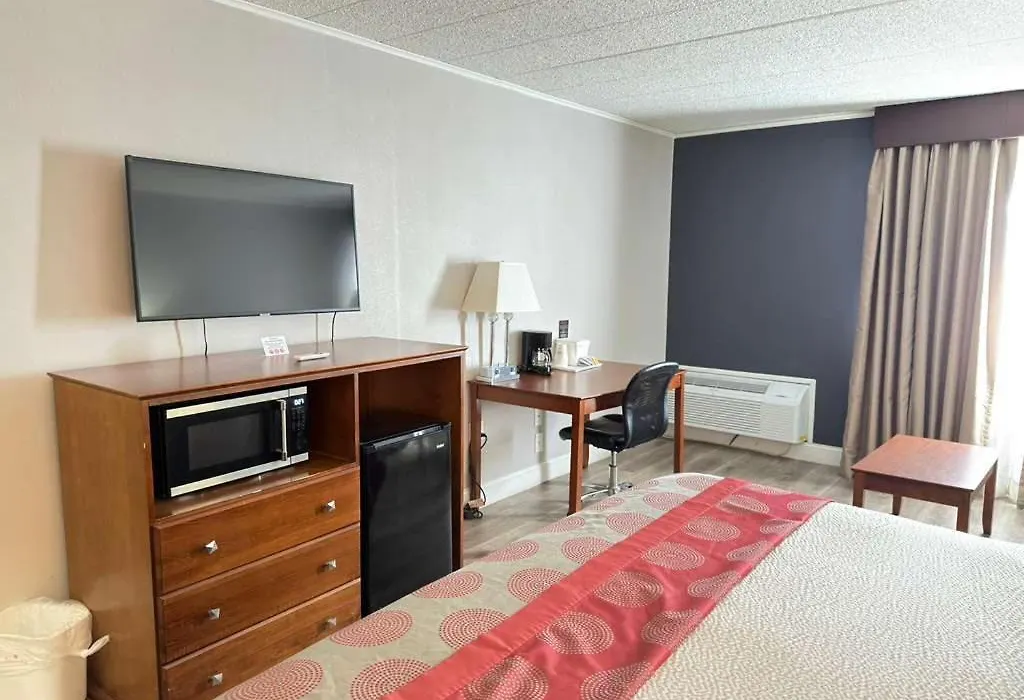 Ramada By Wyndham Vineland Millville Area-1