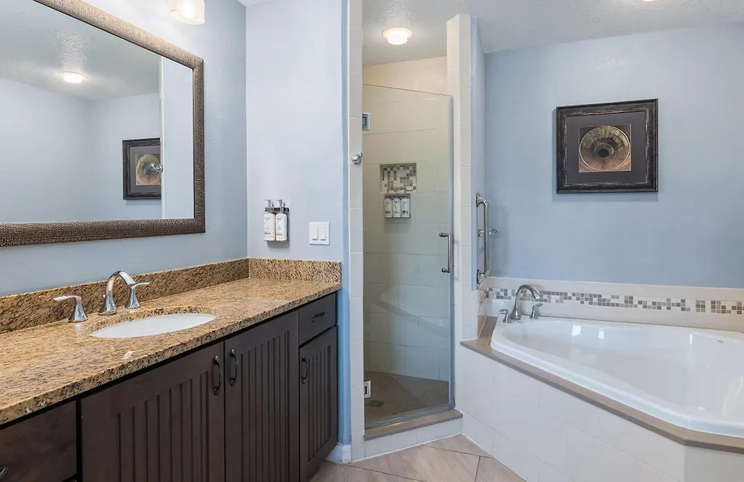 Holiday Inn Club Vacations Cape Canaveral Beach Resort-1