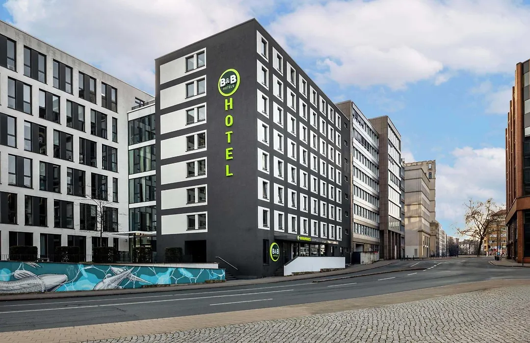 B&B Hotel Duesseldorf-City-1