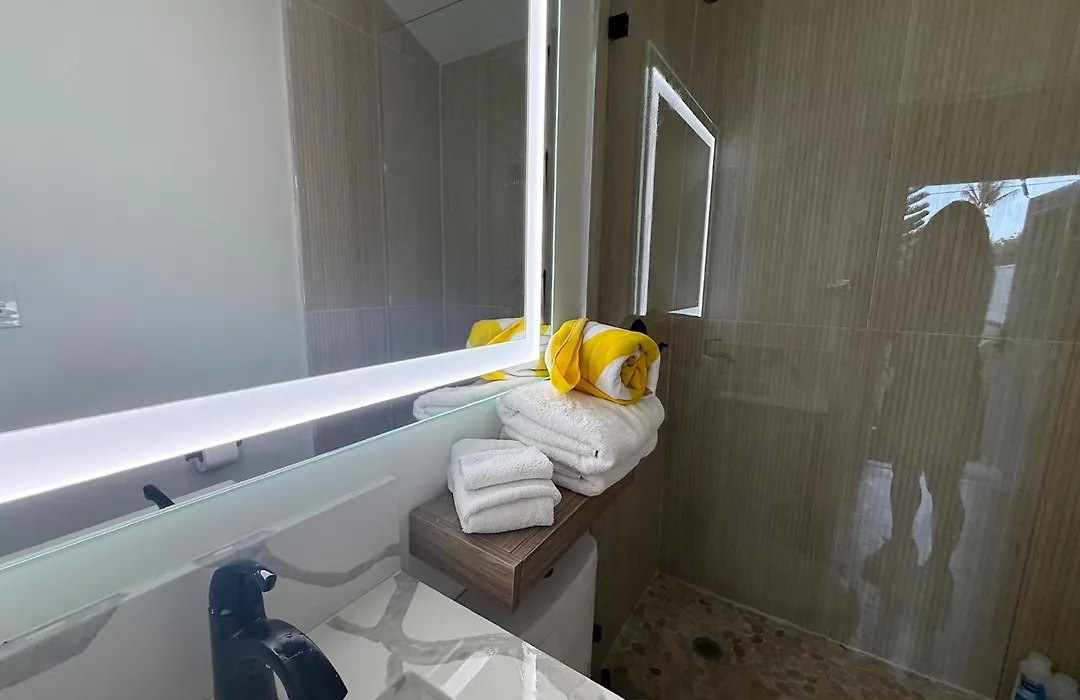 Seahorse Beach Bungalows-1