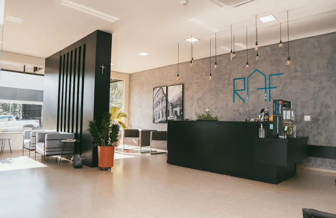 Raf Hotel-1