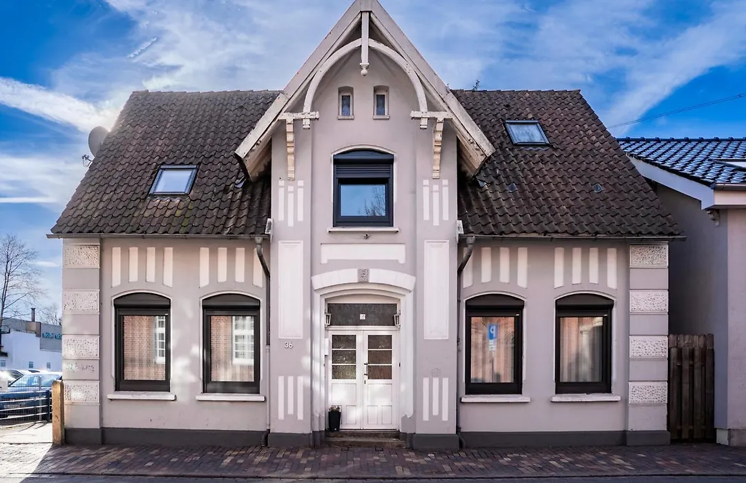CityGlückNms - Direkt am Bahnhof und Einkaufszentrum-1
