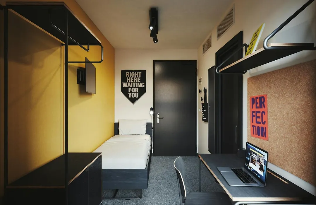 The Social Hub Madrid-1
