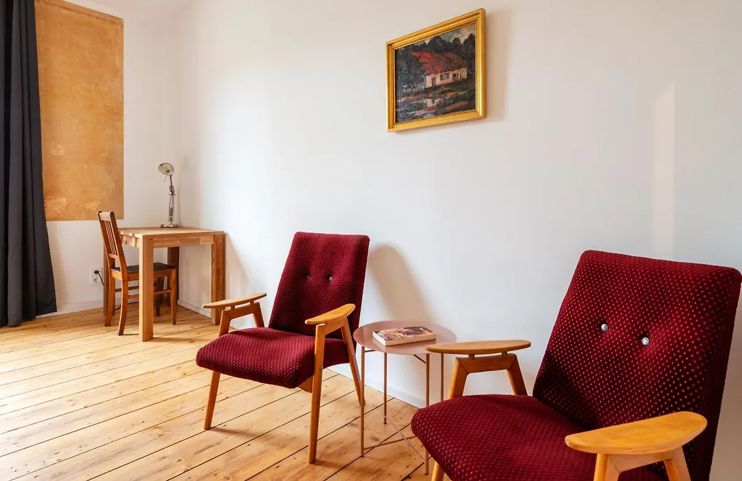 Künstlerzimmer im Kulturhaus Häselburg-1
