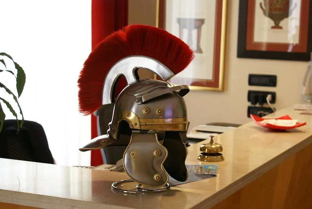 Hotel Versailles-1