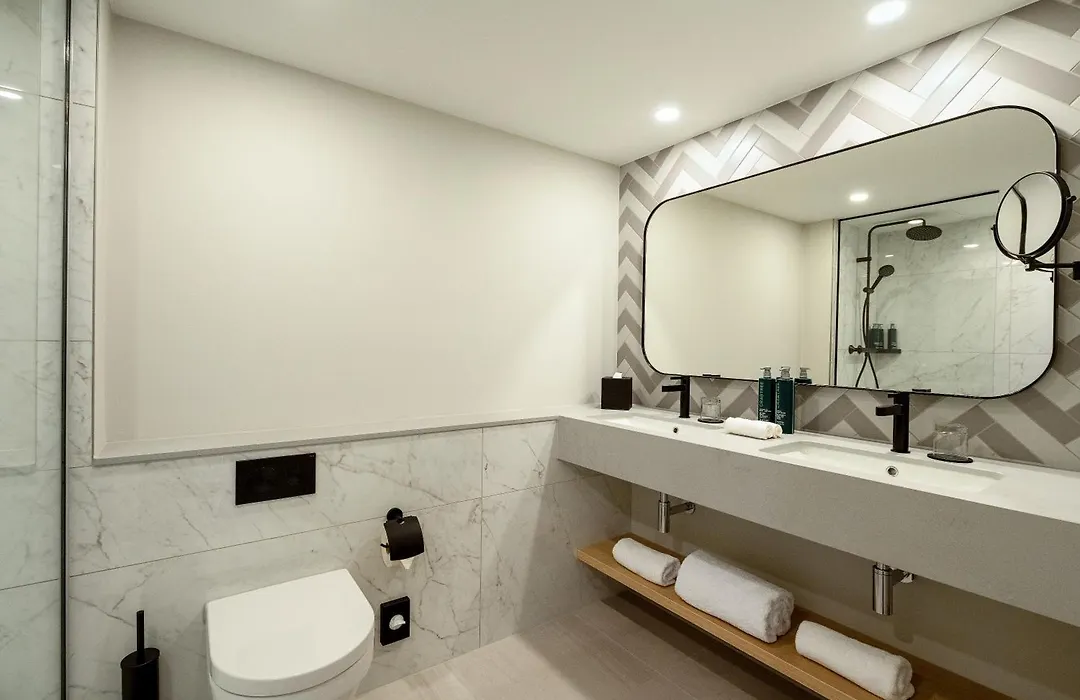 Doubletree By Hilton Berlin Ku'Damm-1