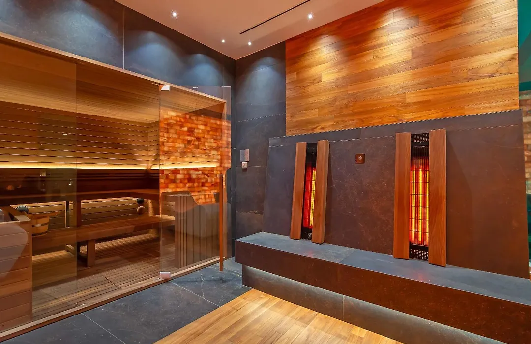 Hotel White-1