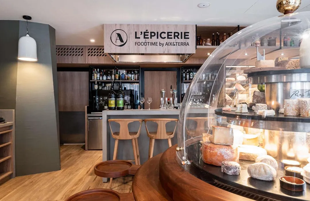 Mercure Grenoble Centre Alpotel-1
