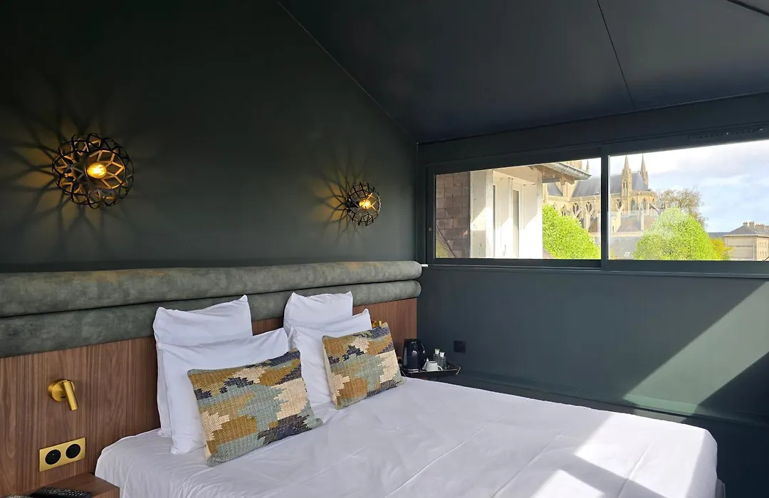 Le Castel Guesthouse-1