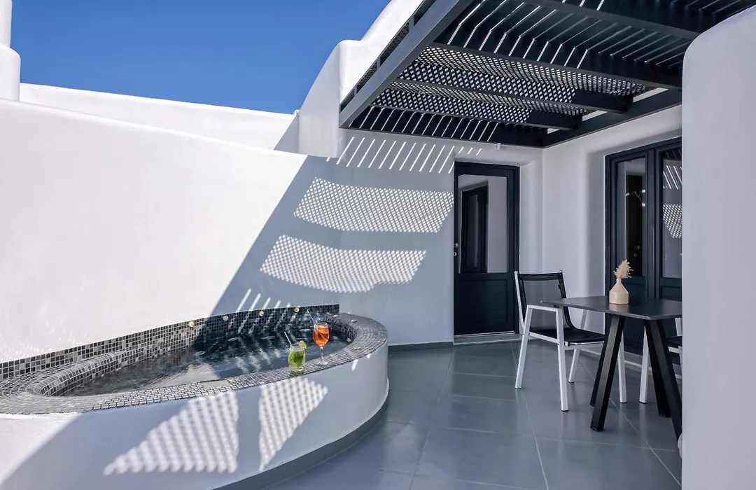 Oia Suites-1