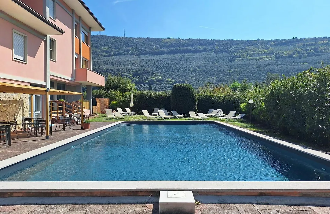 Hotel Diana-1