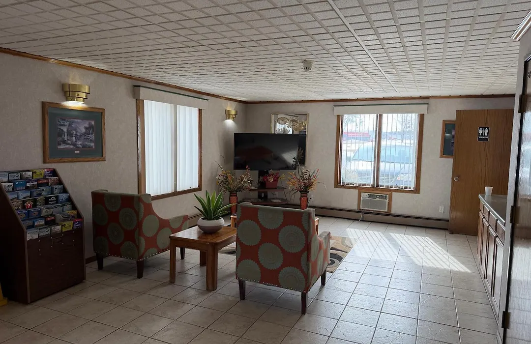 Iron Mountain Inn & Suites Mi Us 2-1