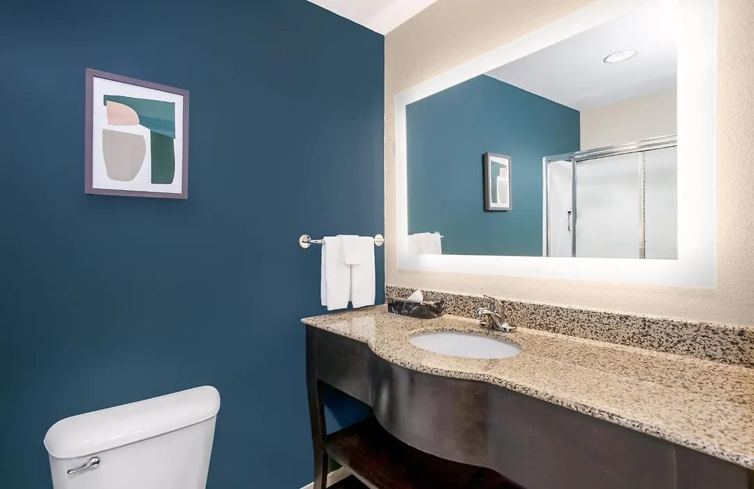 Holiday Inn Quincy By Ihg-1
