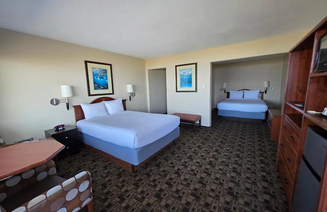 Seagrass Oceanfront Inn-1