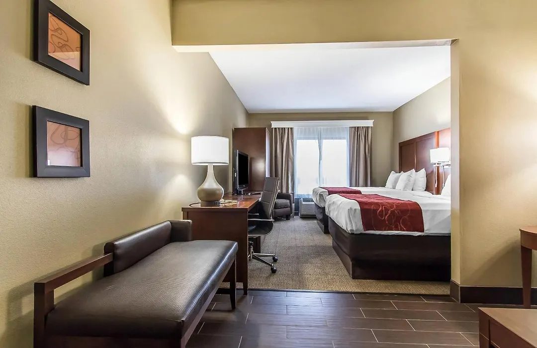 Comfort Suites Effingham Central-1