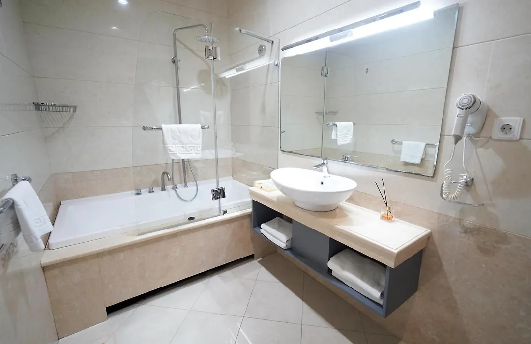 Shah Palace Luxury Museum Hotel-1