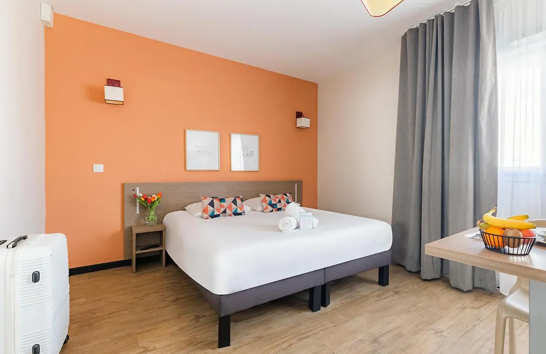 Appart'City Annemasse Centre-1