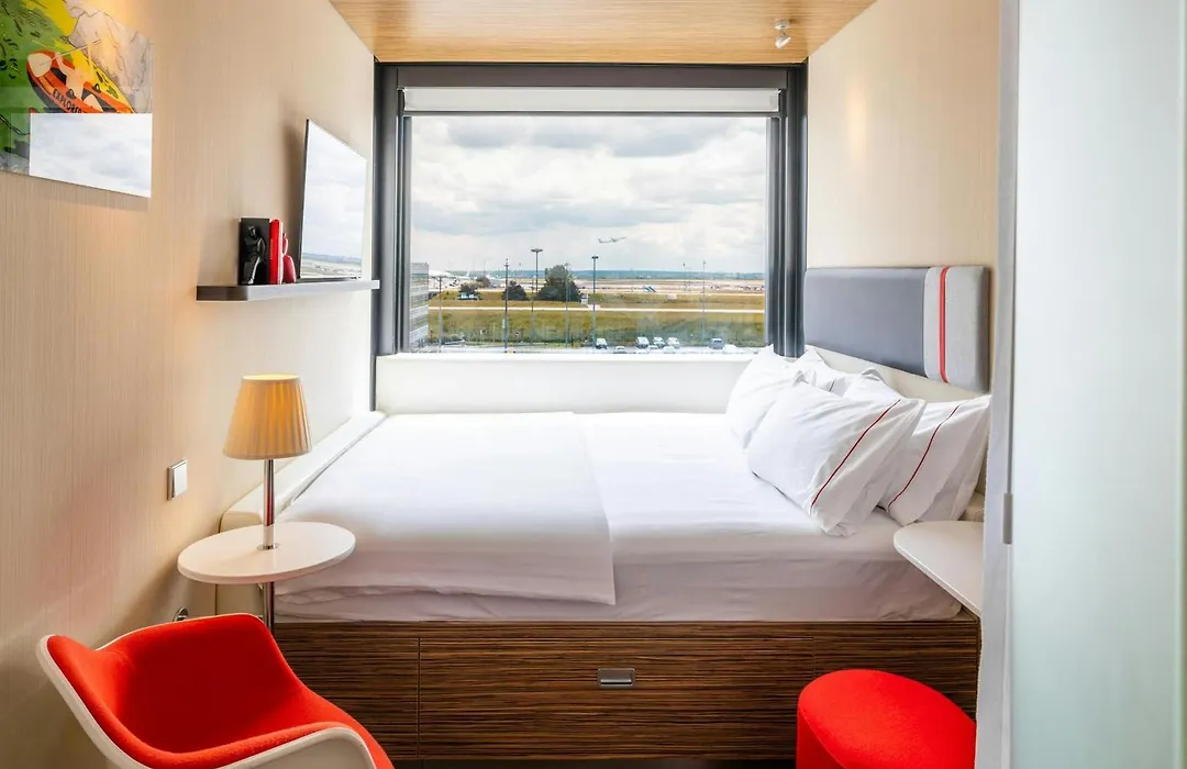 citizenM Paris Charles de Gaulle Airport-1