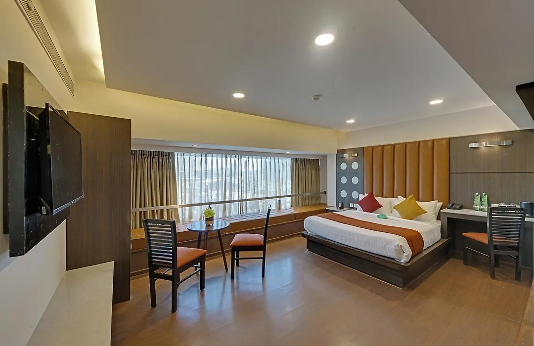 Comfort Inn Metropolis-1