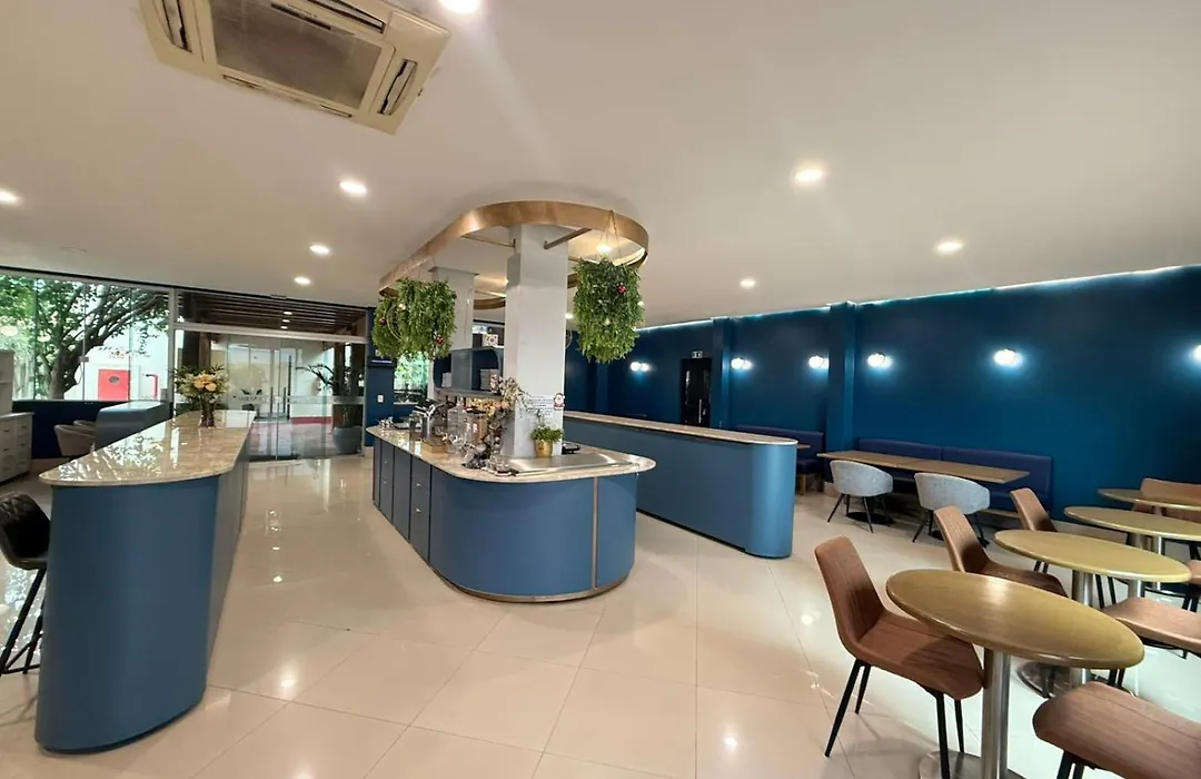 Pumma Business Hotel-1